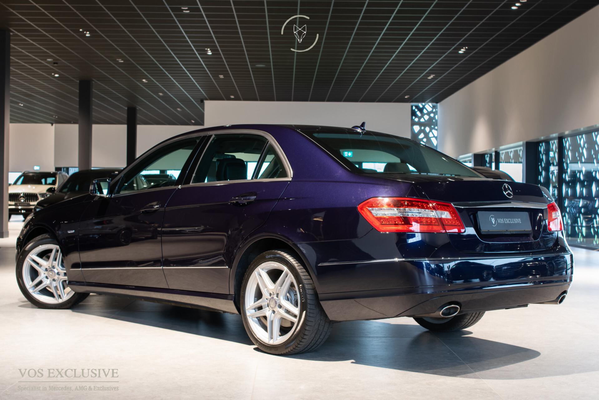 Mercedes-Benz E-Klasse 350 Cdi Avantgarde Leder | 18"AMG | Comand | ILS | Verw-stln | Volledige historie | New Service Foto 6