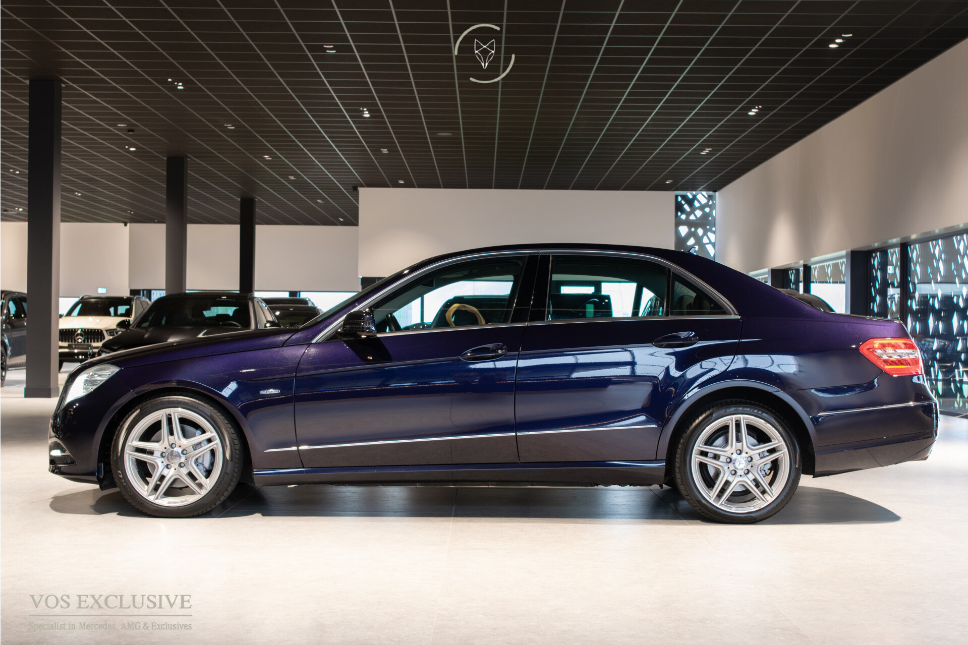 Mercedes-Benz E-Klasse 350 Cdi Avantgarde Leder | 18"AMG | Comand | ILS | Verw-stln | Volledige historie | New Service Foto 8