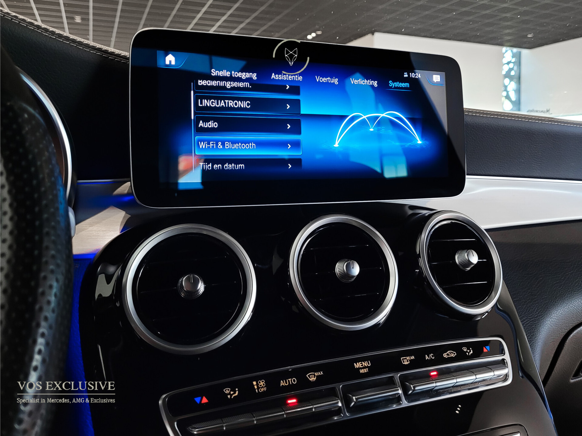 Mercedes-Benz GLC 200 4-M AMG Night | Panorama | 20" | Trekhaak | MBUX | Spoorpakket | Sfeerverlichting | Treeplanken | New Service Foto 19