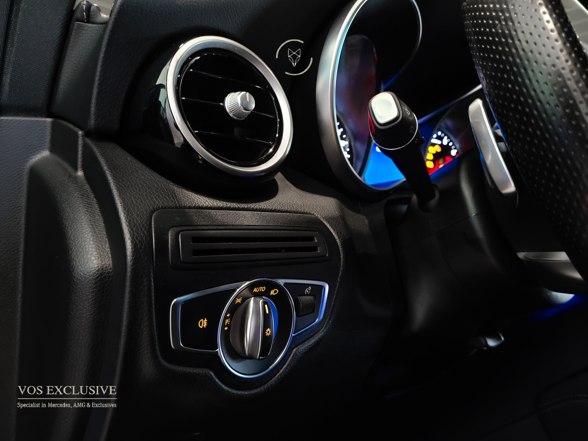 Mercedes-Benz GLC 200 4-M AMG Night | Panorama | 20" | Trekhaak | MBUX | Spoorpakket | Sfeerverlichting | Treeplanken | New Service Foto 25