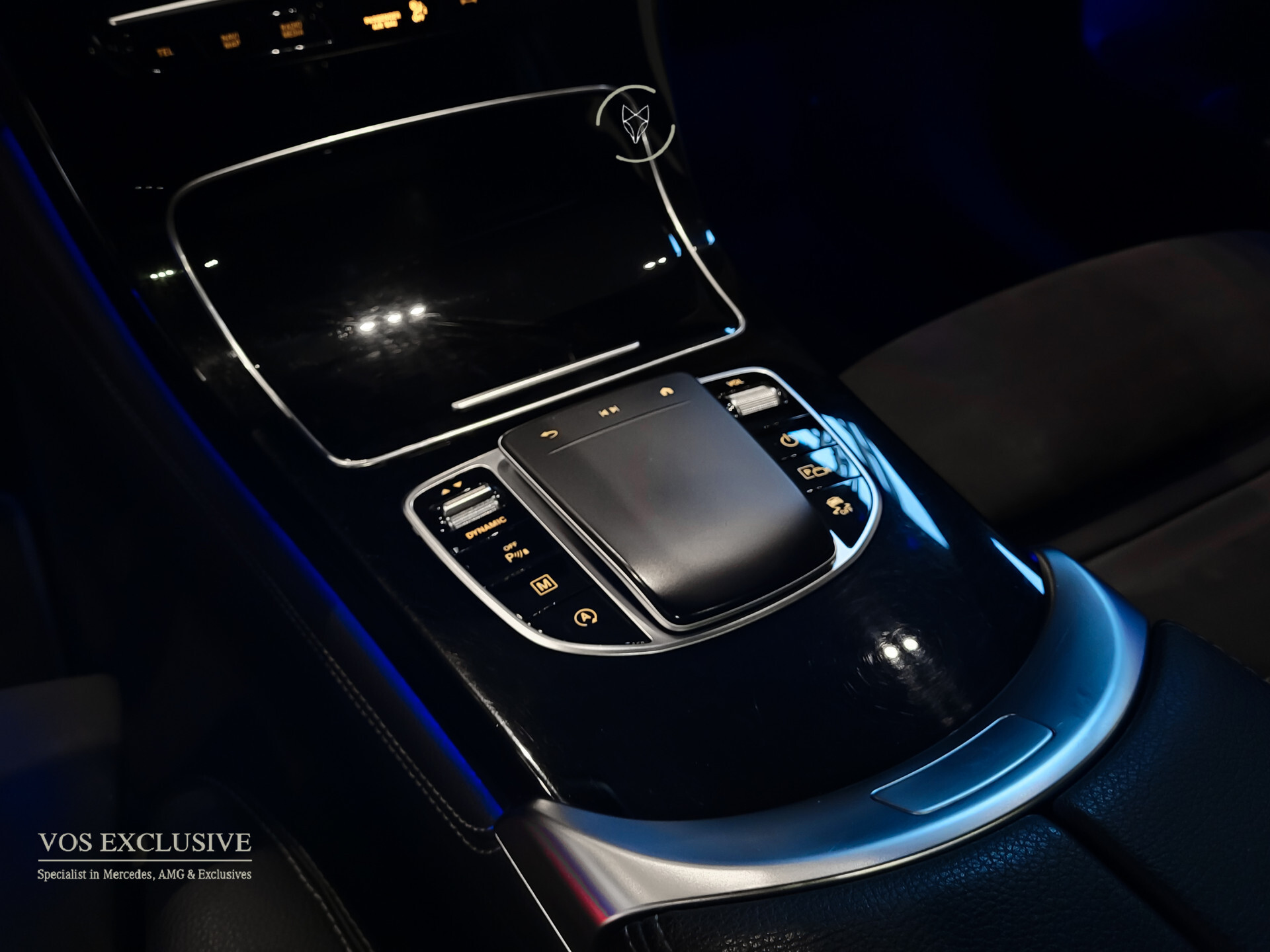 Mercedes-Benz GLC 200 4-M AMG Night | Panorama | 20" | Trekhaak | MBUX | Spoorpakket | Sfeerverlichting | Treeplanken | New Service Foto 8