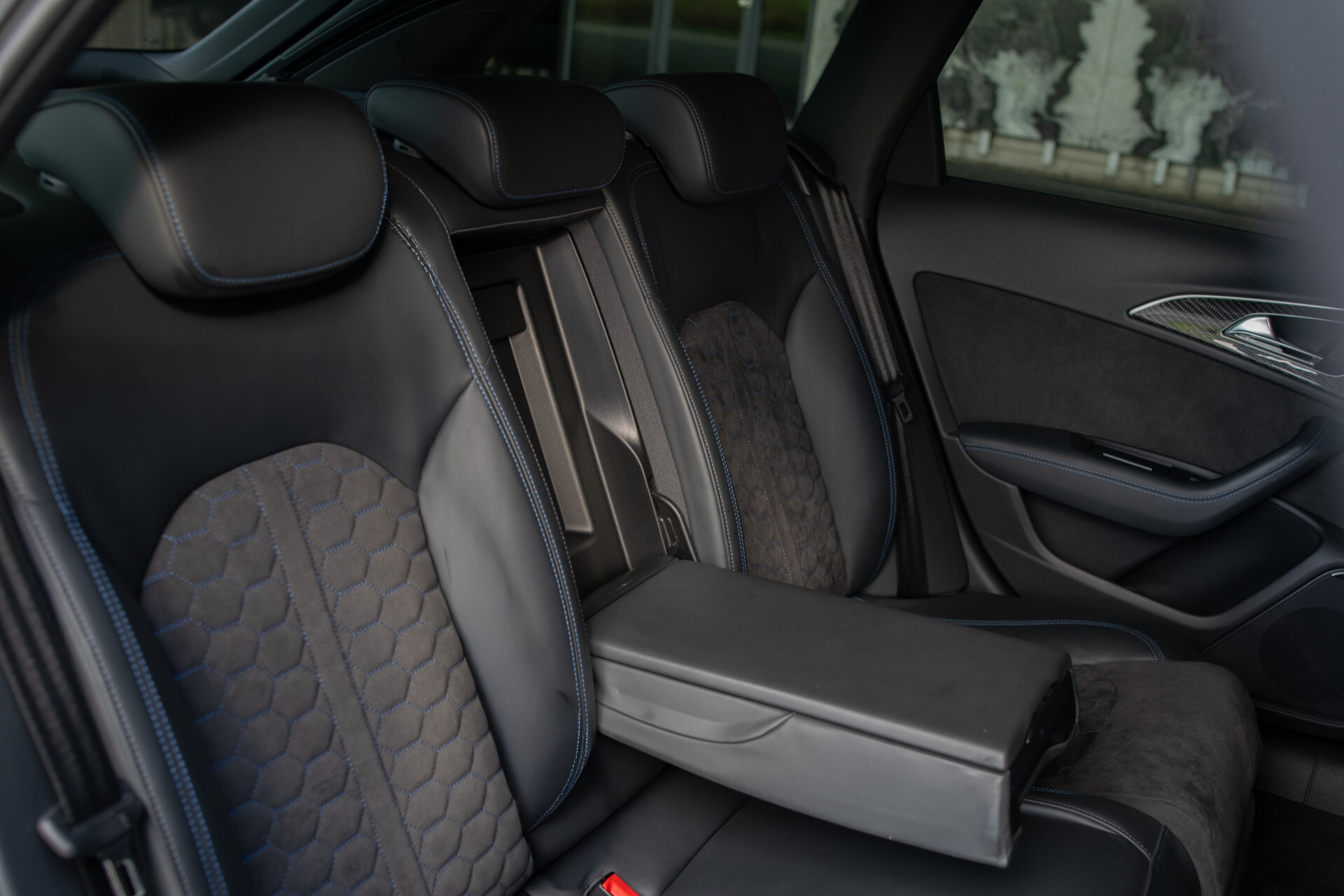 Audi RS6 Avant 4.0 TFSI Quattro Performance Carbon | Nardo | Memory | 21" | Matrix LED | Bose | New Service Foto 14