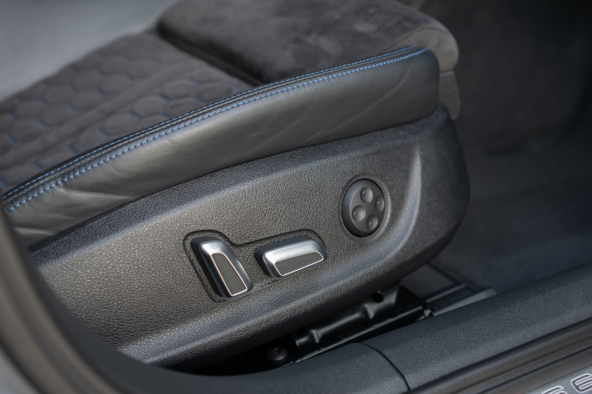 Audi RS6 Avant 4.0 TFSI Quattro Performance Carbon | Nardo | Memory | 21" | Matrix LED | Bose | New Service Foto 19