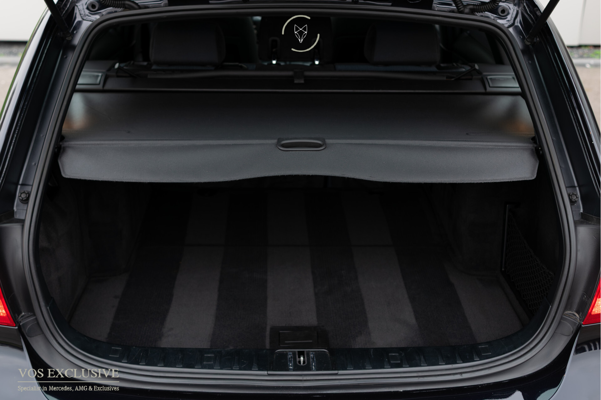 BMW 3 Serie Touring 318i M Sport Edition Pano | Shadowline | Hifi | Trekhaak | Xenon | NL auto | Aut6 Foto 31