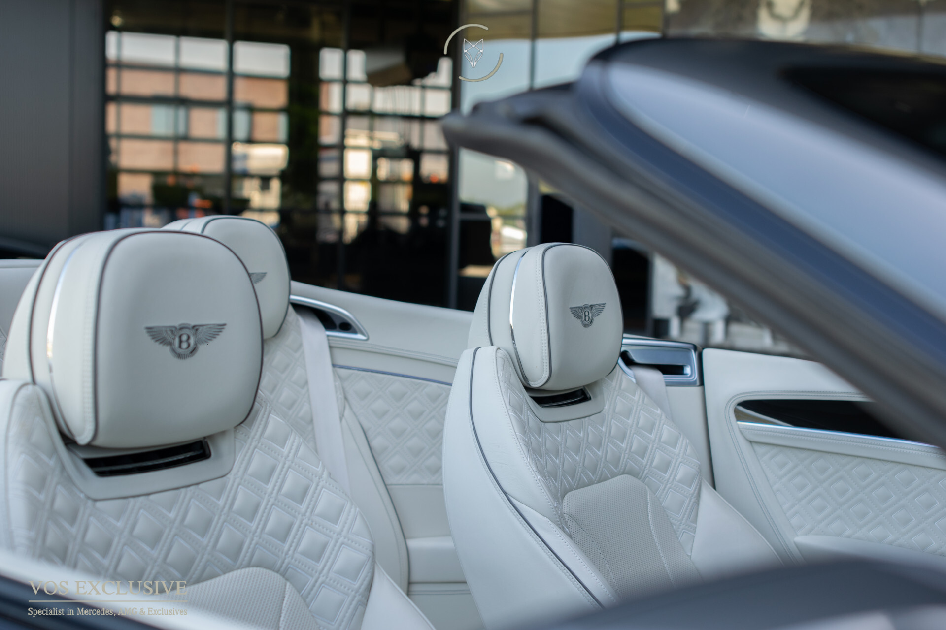 Bentley Continental GTC 4.0 V8 Mulliner | Naim | 22'' | Softclose | Massage | Keyless | Touring Spefication | ACC | 360° | Dynamic Ride | HUD Foto 10