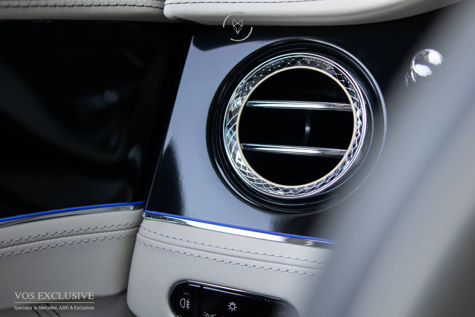 Bentley Continental GTC 4.0 V8 Mulliner | Naim | 22'' | Softclose | Massage | Keyless | Touring Spefication | ACC | 360° | Dynamic Ride | HUD Foto 36