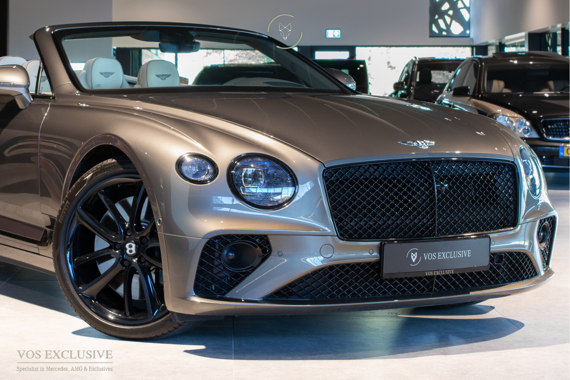 Bentley Continental GTC 4.0 V8 Mulliner | Naim | 22'' | Softclose | Massage | Keyless | Touring Spefication | ACC | 360° | Dynamic Ride | HUD Foto 79