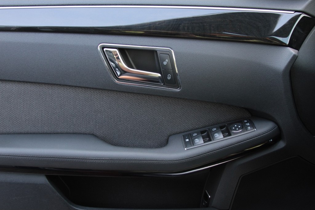 Mercedes-Benz E-Klasse 220 Cdi Avantgarde Schuifdak/Navi/Afn-Trhk Aut5 Foto 12