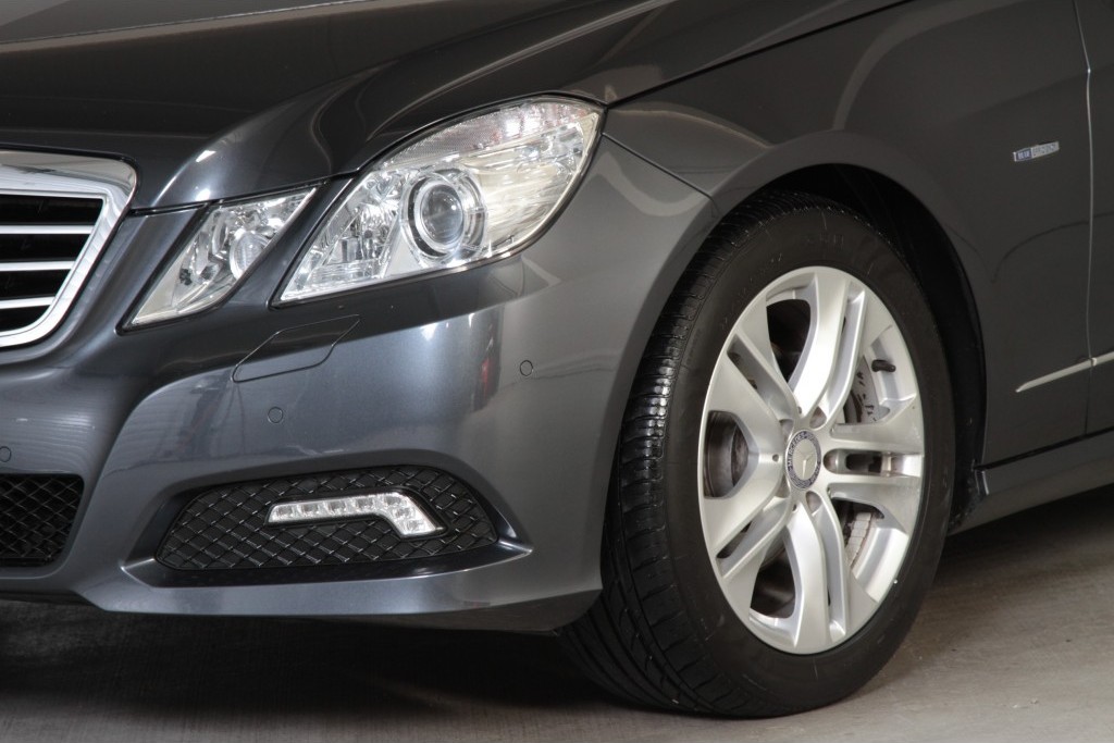 Mercedes-Benz E-Klasse 220 Cdi Avantgarde Schuifdak/Navi/Afn-Trhk Aut5 Foto 13