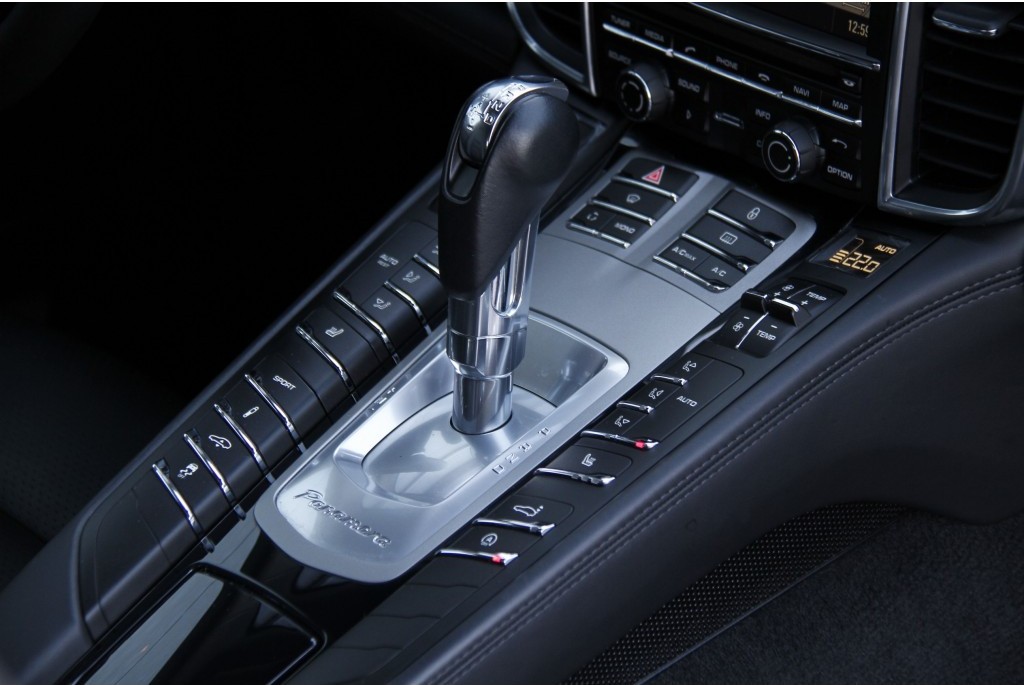 Porsche Panamera 3.0 D Tipronic S Luchtvering/Bose/20" Foto 10