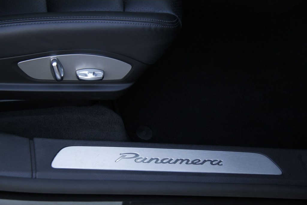 Porsche Panamera 3.0 D Tipronic S Luchtvering/Bose/20" Foto 9