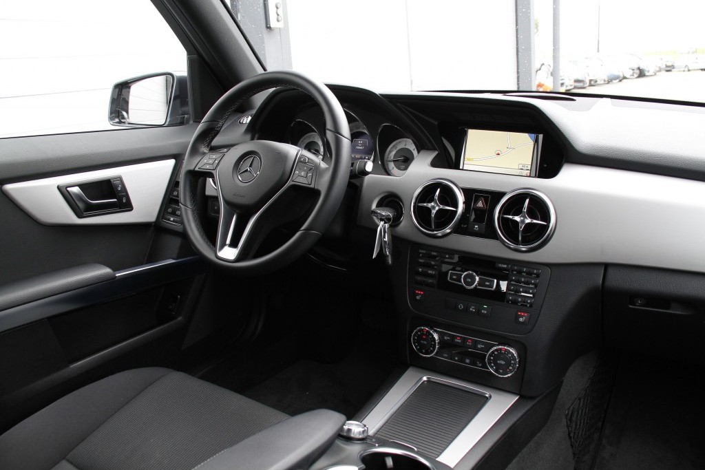 Mercedes-Benz GLK-Klasse 220 Cdi NIEUW MODEL Ambition Navi/Xenon/Pts/Aut-Kof Aut7 Foto 6