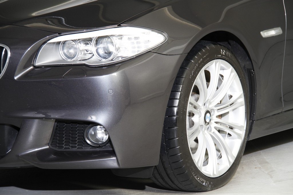 BMW 5 Serie 530D High Executive M Panorama 19" Aut8 Foto 15