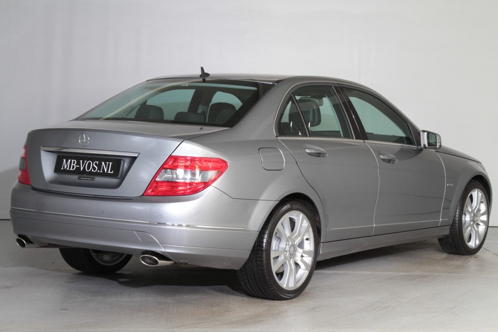 Mercedes-Benz C-Klasse 350 Cdi BE Avantgarde Sport/Leer/Navi/Xenon/Pts Aut7 Foto 2