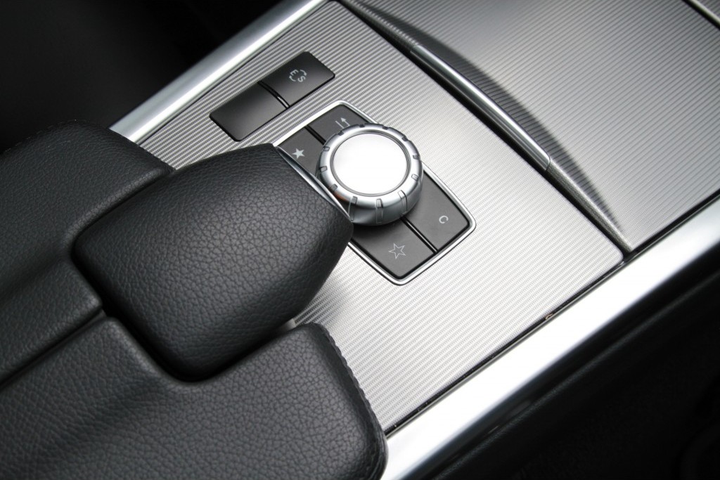 Mercedes-Benz E-Klasse 250 Cdi Avantgarde Keyless-Go/Dak/ILS/Navi Aut7 Foto 13