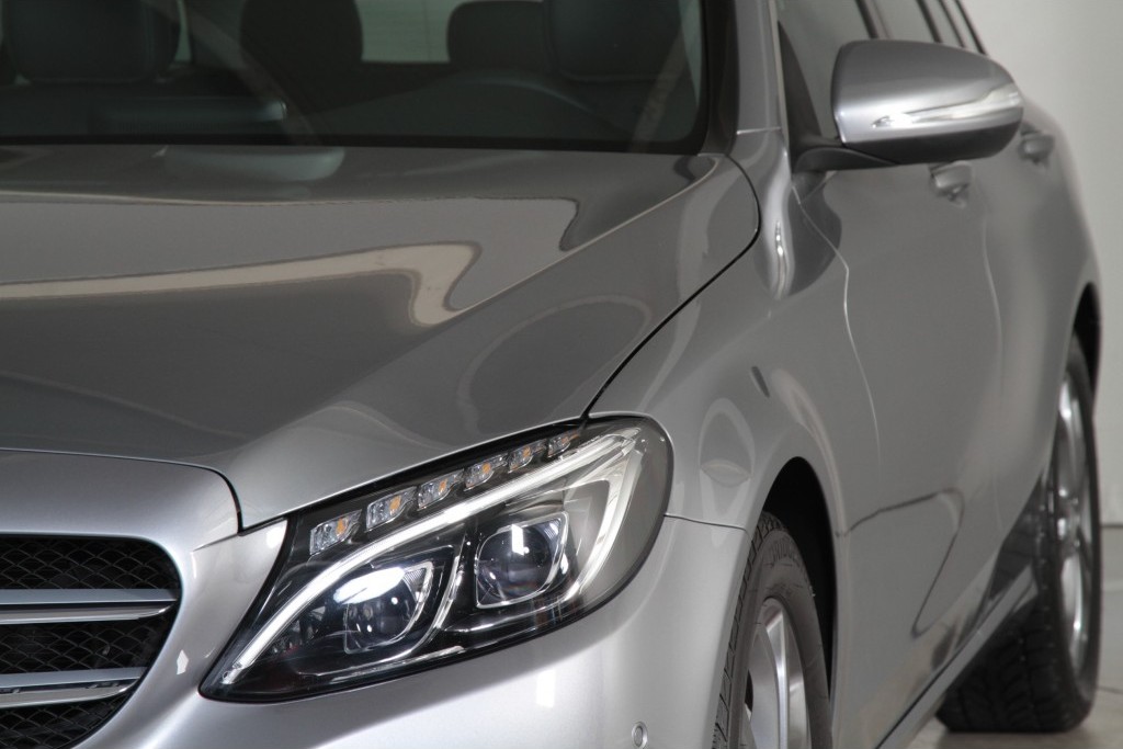 Mercedes-Benz C-Klasse Estate 220 Bluetec Estate Panorama/Comand/Spoorpakket/ILS Aut7 Foto 21