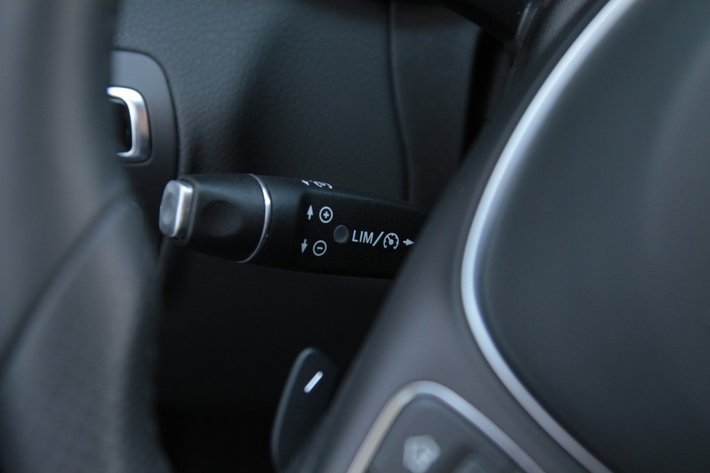 Mercedes-Benz C-Klasse 180 Estate Avantgarde LED/Spoorpakket/Navi/Touchpad Aut7 Foto 10