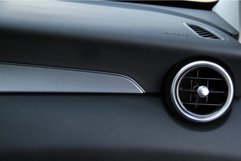 Mercedes-Benz C-Klasse 180 Avantgarde Schuifdak/LED/Spoor/Touchpad Aut7 Foto 15