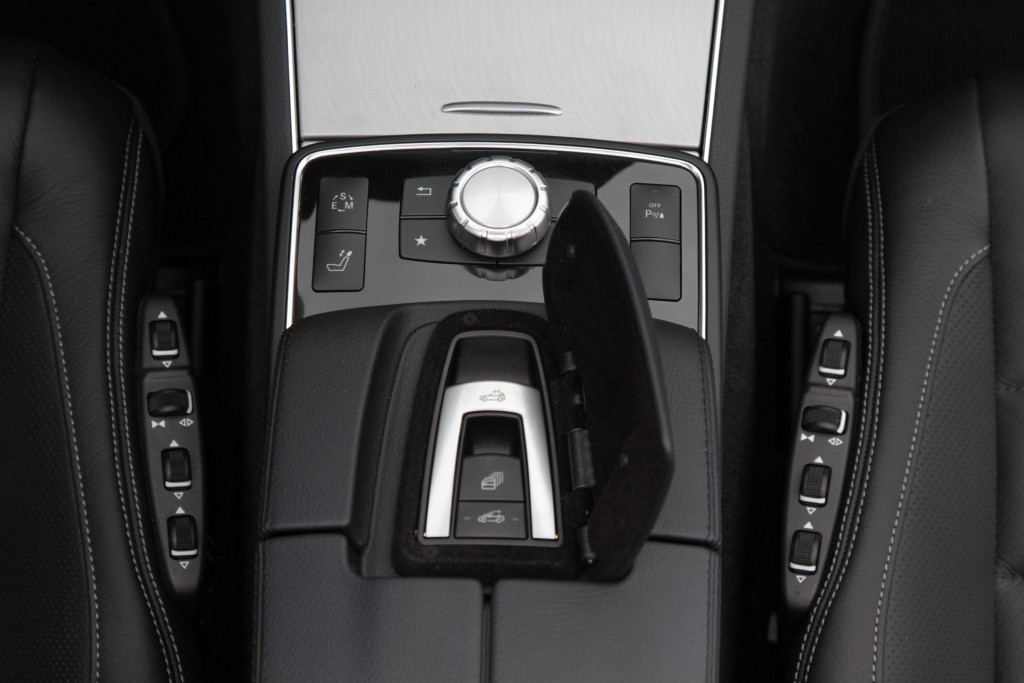 Mercedes-Benz E-Klasse 200 Cabriolet AMG Comand/360-camera/Harman-Kardon/Blindspot Aut7 Foto 14