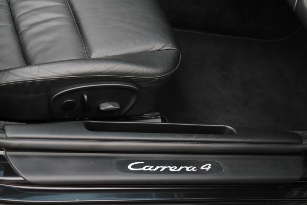 Porsche 911 Cabrio 3.6 Carrera 4 Hardtop Aut Foto 10