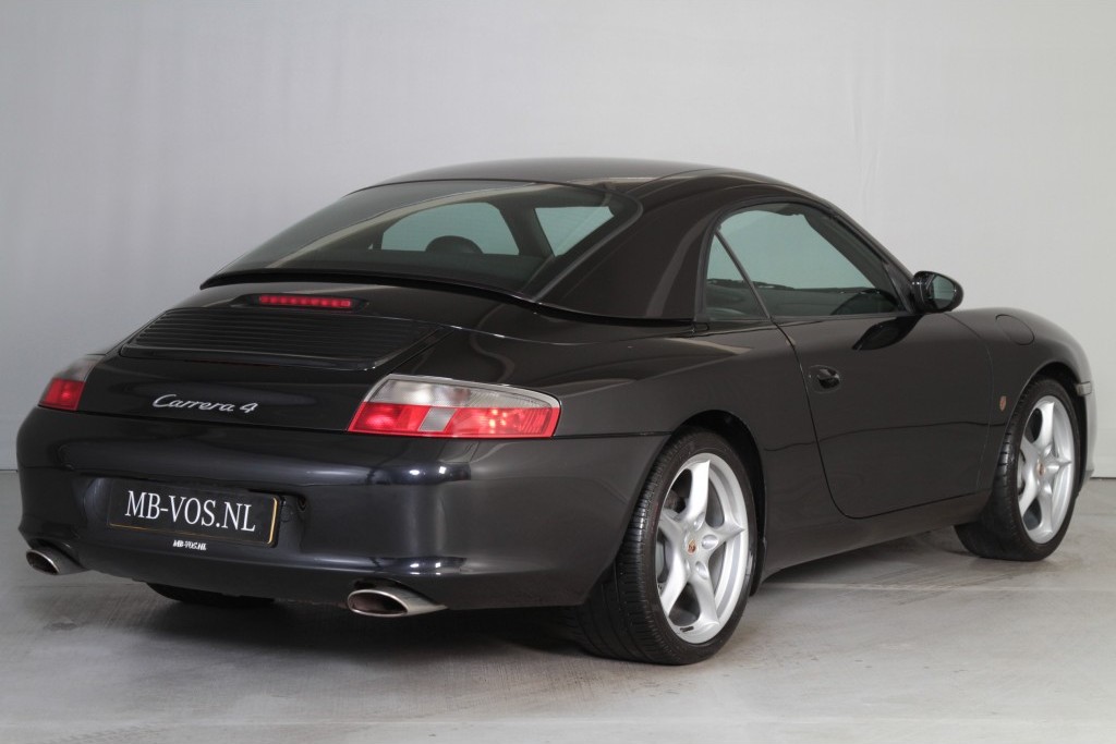 Porsche 911 Cabrio 3.6 Carrera 4 Hardtop Aut Foto 2