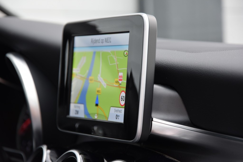 Mercedes-Benz C-Klasse 220 Cdi Avantgarde In/Exterieur Dak/ILS/Spoorpakket Aut7 Foto 13