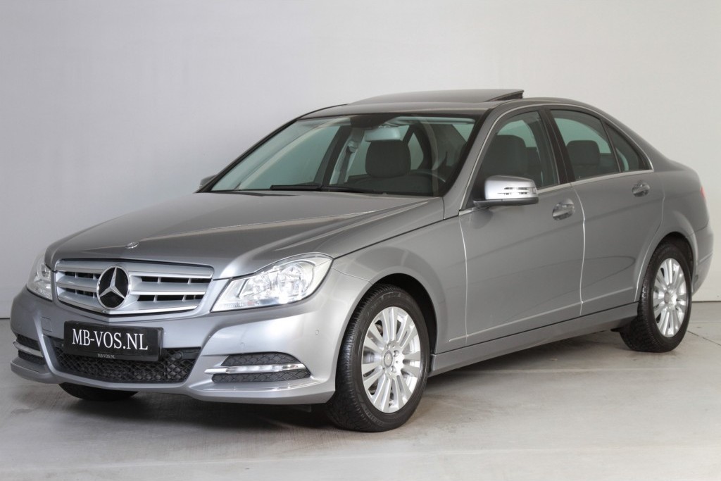 Mercedes-Benz C-Klasse 180 Schuifdak/Navi/Afneembare trekhaak Aut7 Foto 1