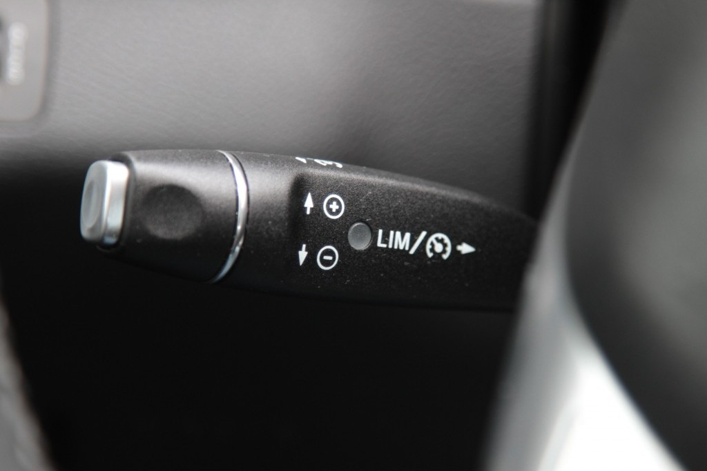 Mercedes-Benz C-Klasse 180 Schuifdak/Navi/Afneembare trekhaak Aut7 Foto 6