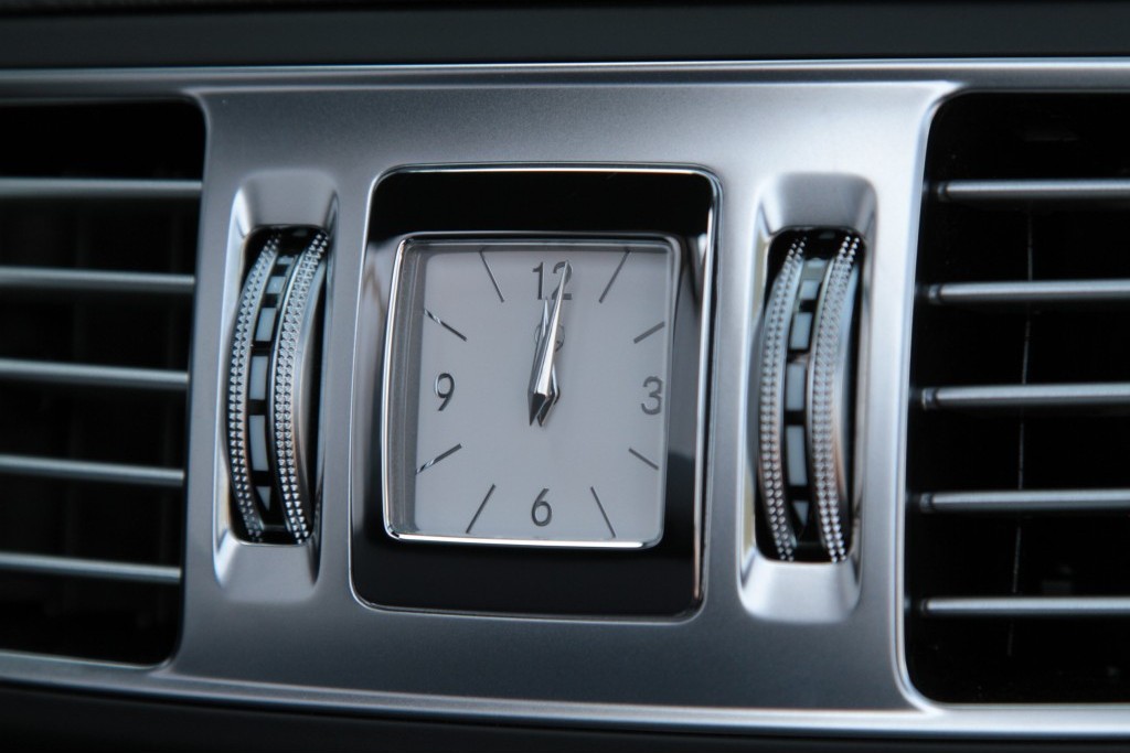 Mercedes-Benz E-Klasse 250 Cabriolet AMG Navi/Keyless-Go/ILS Aut7 Foto 15