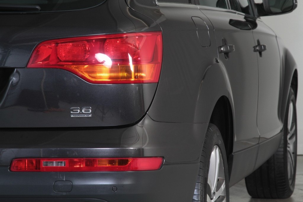 Audi Q7 3.6 FSI quattro Pro Line+ 5+2 Foto 16