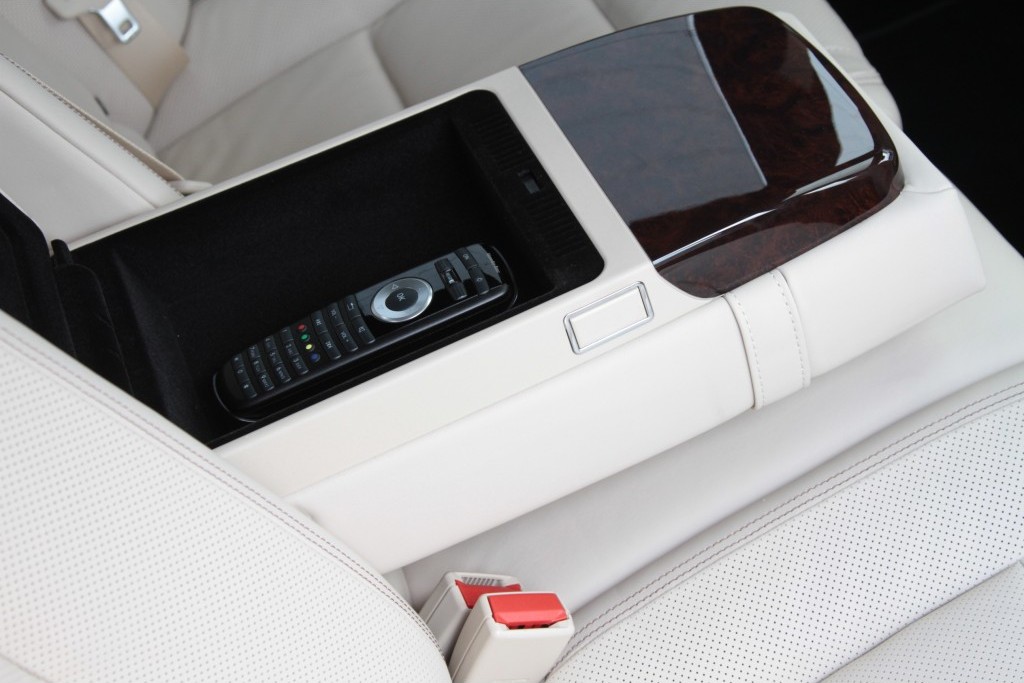 Mercedes-Benz S-Klasse 500 4-Matic Prestige Plus Mass/Nappa/AMG/Entertainment Aut7 Foto 11