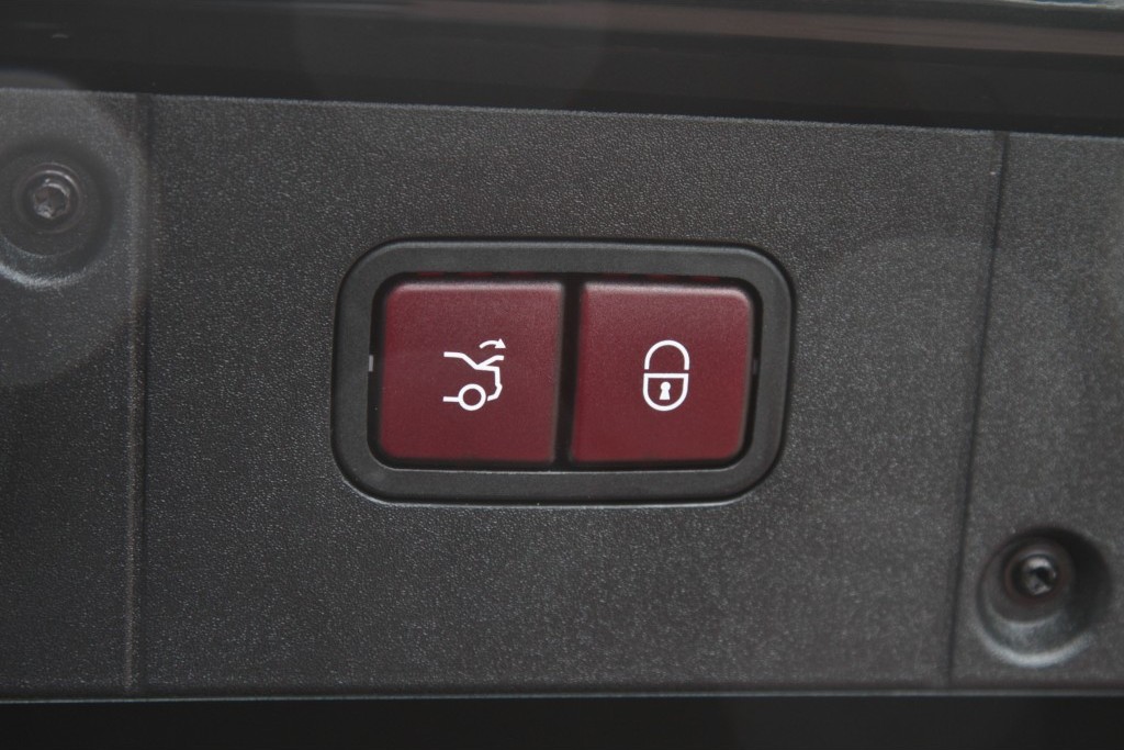 Mercedes-Benz S-Klasse 500 4-Matic Prestige Plus Mass/Nappa/AMG/Entertainment Aut7 Foto 14