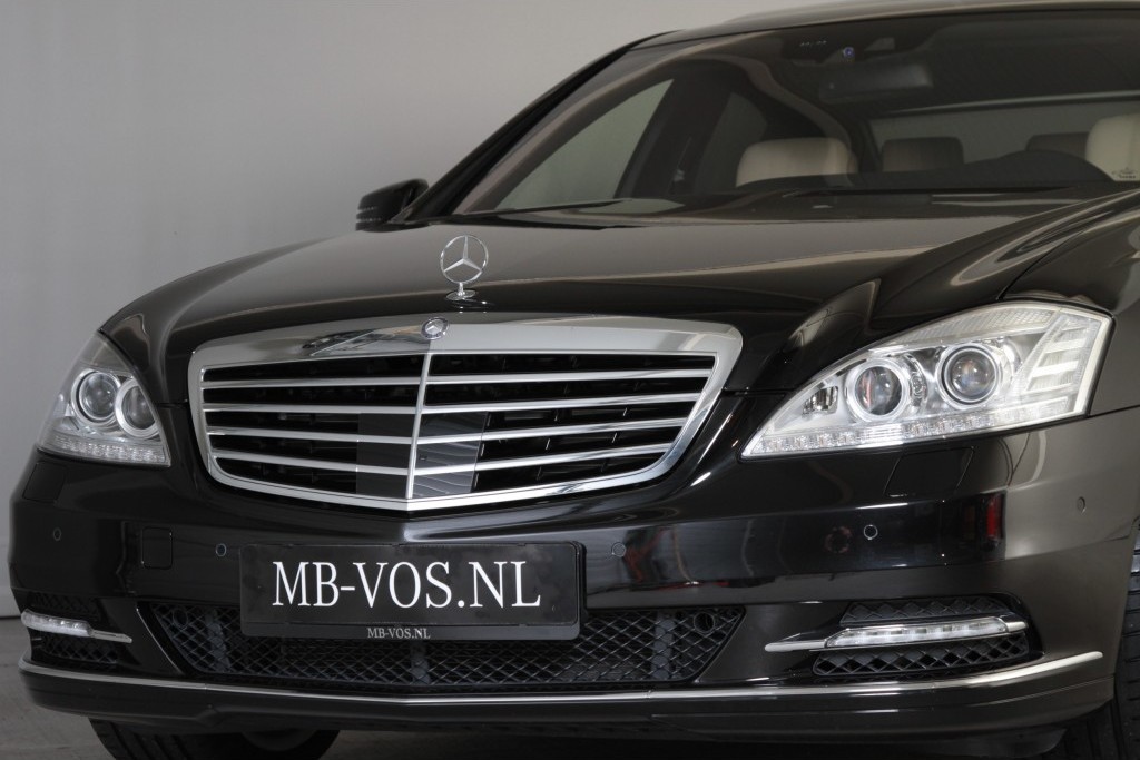Mercedes-Benz S-Klasse 500 4-Matic Prestige Plus Mass/Nappa/AMG/Entertainment Aut7 Foto 17