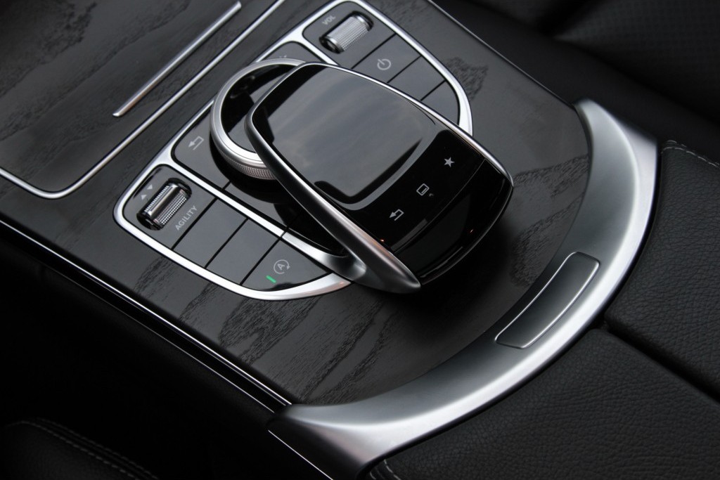 Mercedes-Benz C-Klasse 250 AMG Panorama/Burmeister/HUD/Distronic/Mem/19" Aut7 Foto 15