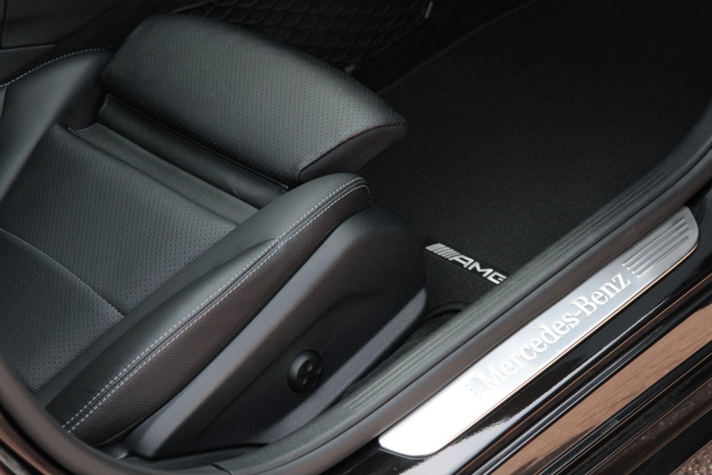 Mercedes-Benz C-Klasse 250 AMG Panorama/Burmeister/HUD/Distronic/Mem/19" Aut7 Foto 16