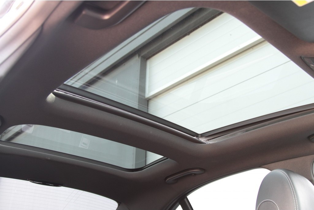 Mercedes-Benz C-Klasse 250 AMG Panorama/Burmeister/HUD/Distronic/Mem/19" Aut7 Foto 19