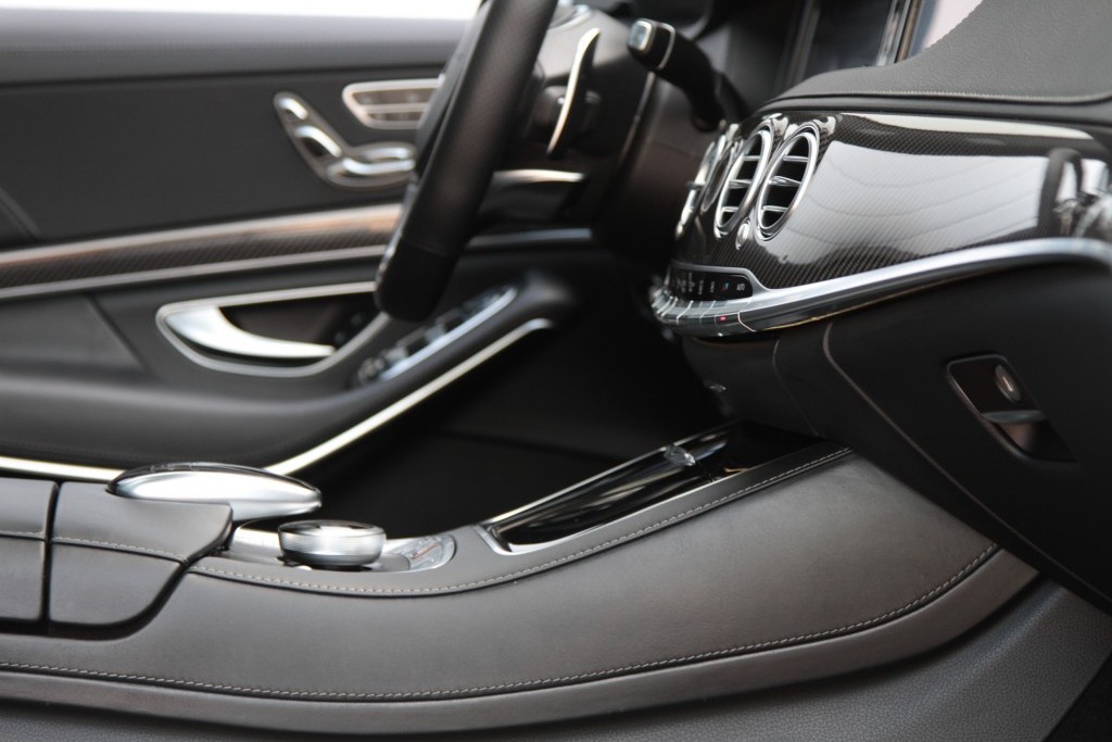 Mercedes-Benz S-Klasse 500 PLUG-IN HYBRID Lang AMG Plus Aut7 Full Options Foto 8