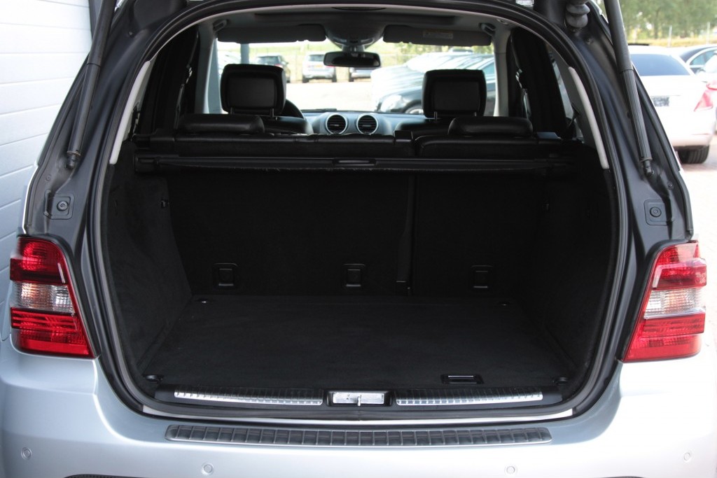 Mercedes-Benz M-Klasse 320 Cdi 4-M Sport Dak/Aut-koffer/Trekhaak/Com/Wiss Aut7 Foto 10